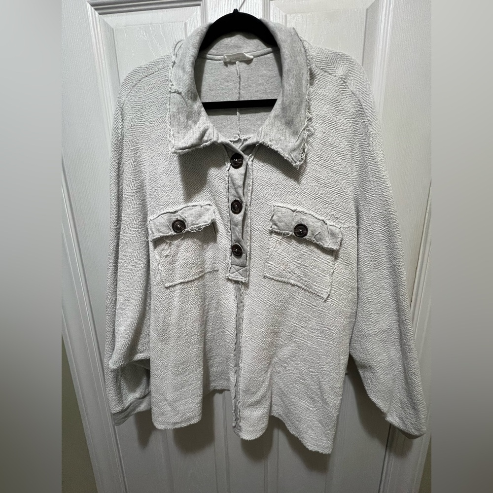 BUCKETLIST Light Gray Knit Pullover